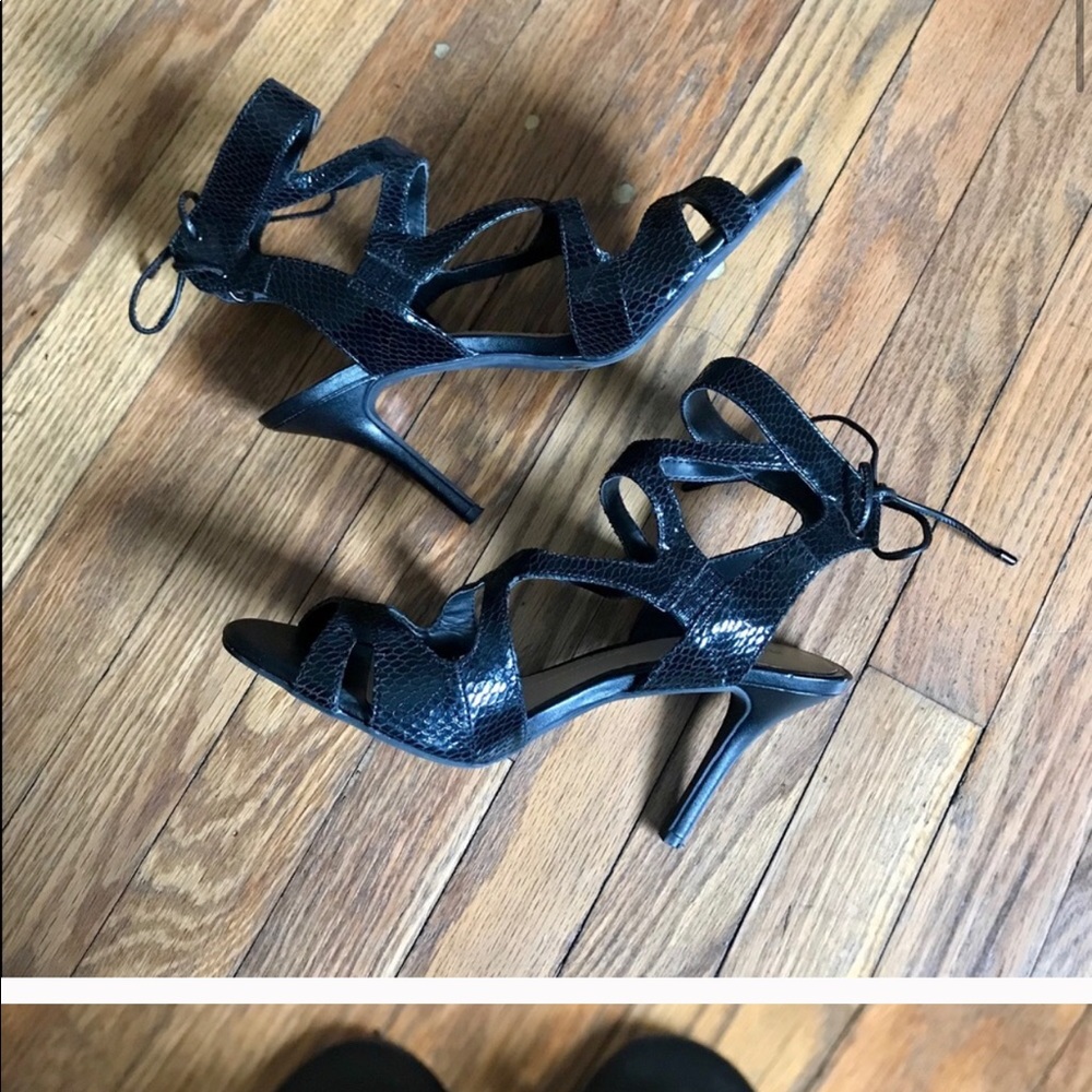 Gianni Bini black strap heel.